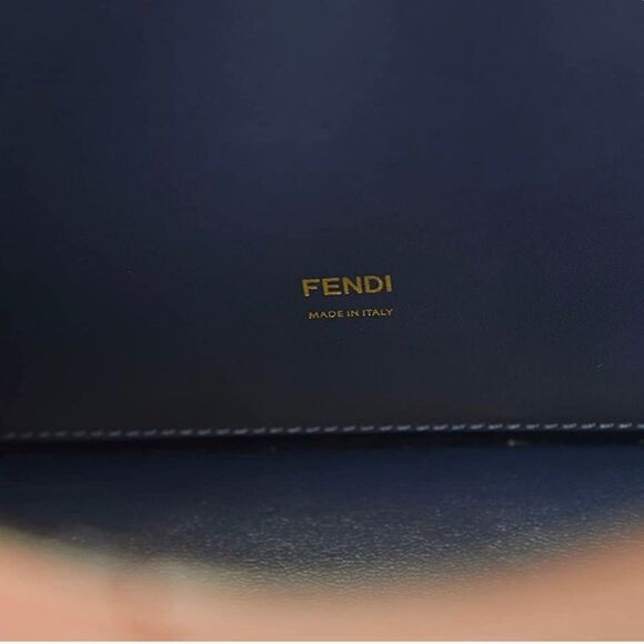 ❤️SOLD❤️Fendi Kan U Rust Brown Calfskin Leather Large Shoulder Bag - Picture 10 of 15